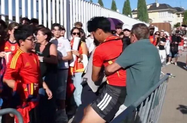 Spain’s Open Training Descends Into Chaos as Crowds Overwhelm Venue