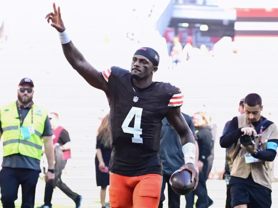 Deshaun Watson Earns Warm Welcome in Browns Home Opener