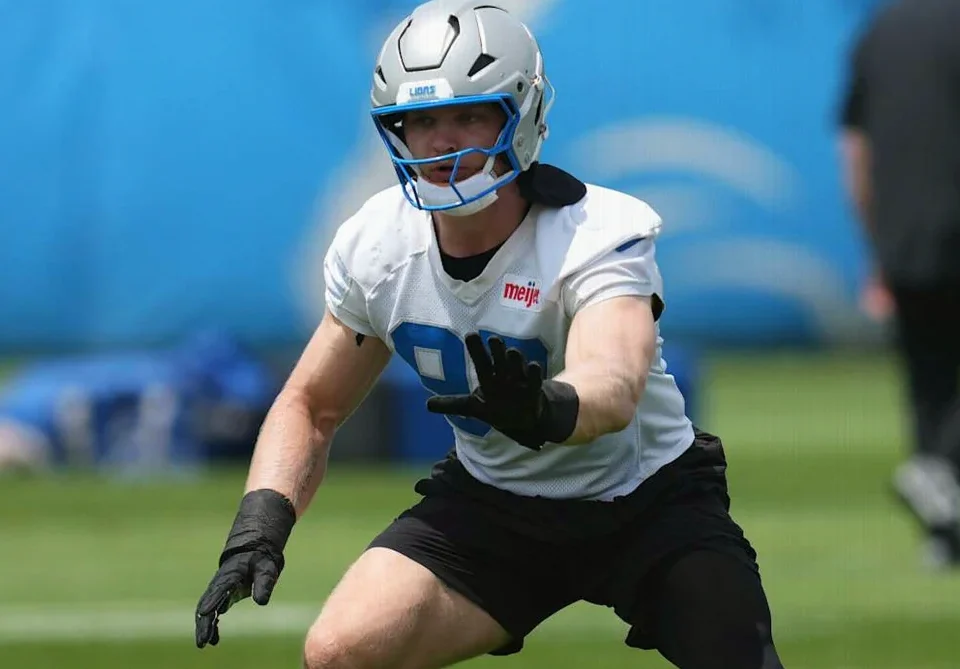 Lions 2025 Camp: Replacing Frank Ragnow Tops Key Storylines