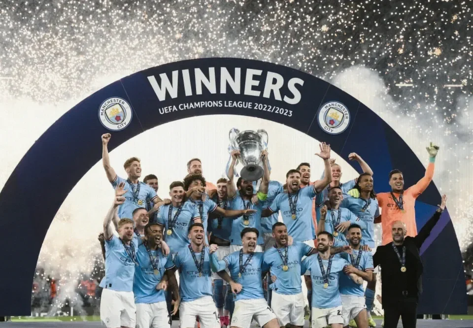 Jamie Carragher Calls for Manchester City Titles to Be Stripped