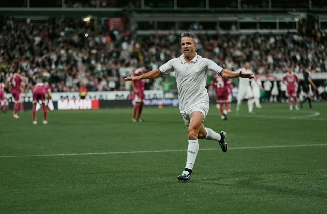 Diego Scores as Werder Bremen Legends Beat Real Madrid 4-3