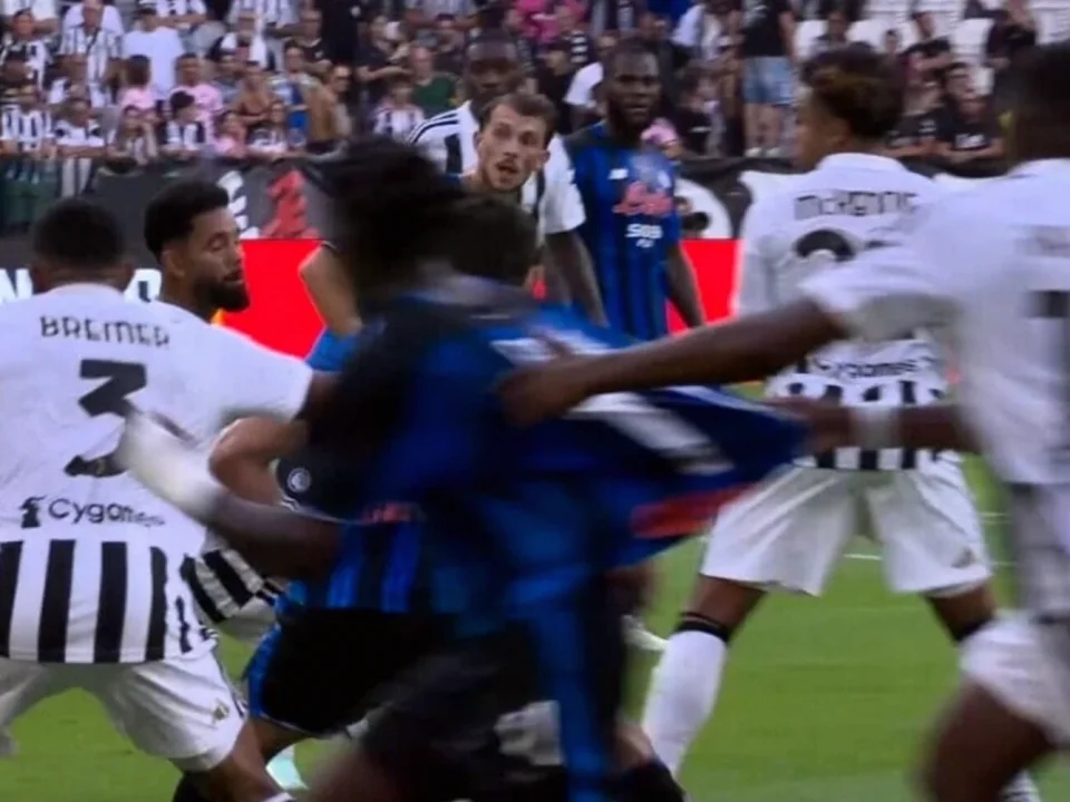 Atalanta Furious as Zufferli and VAR Miss Rowe Penalty Claim