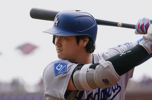 Dodgers Reach 100 Wins as Ohtani Heads Into October Spotlight