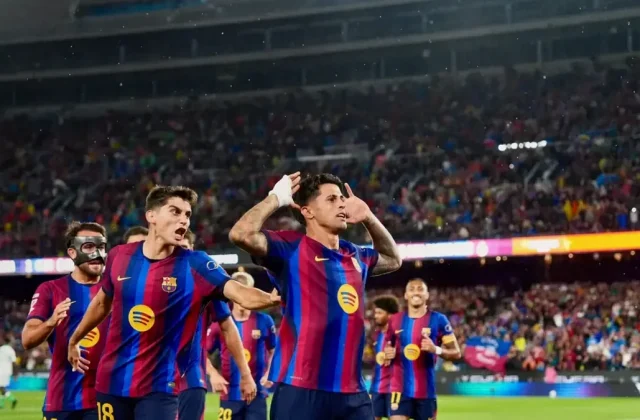 João Cancelo’s First Brace Fires Barcelona to Victory