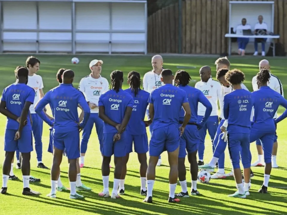 Zidane Begins France Reign with 12-Player Clairefontaine Training Session