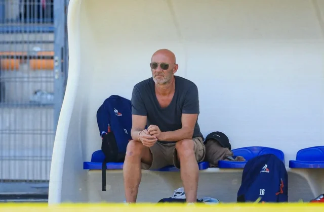 Fabien Barthez Begins Accelerated Coaching Course with France