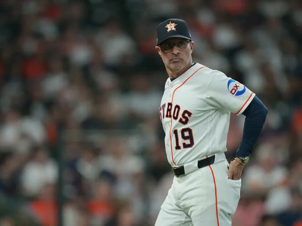 Espada Says Astros Must Earn Back Fans After Wild Card Game 1 Loss