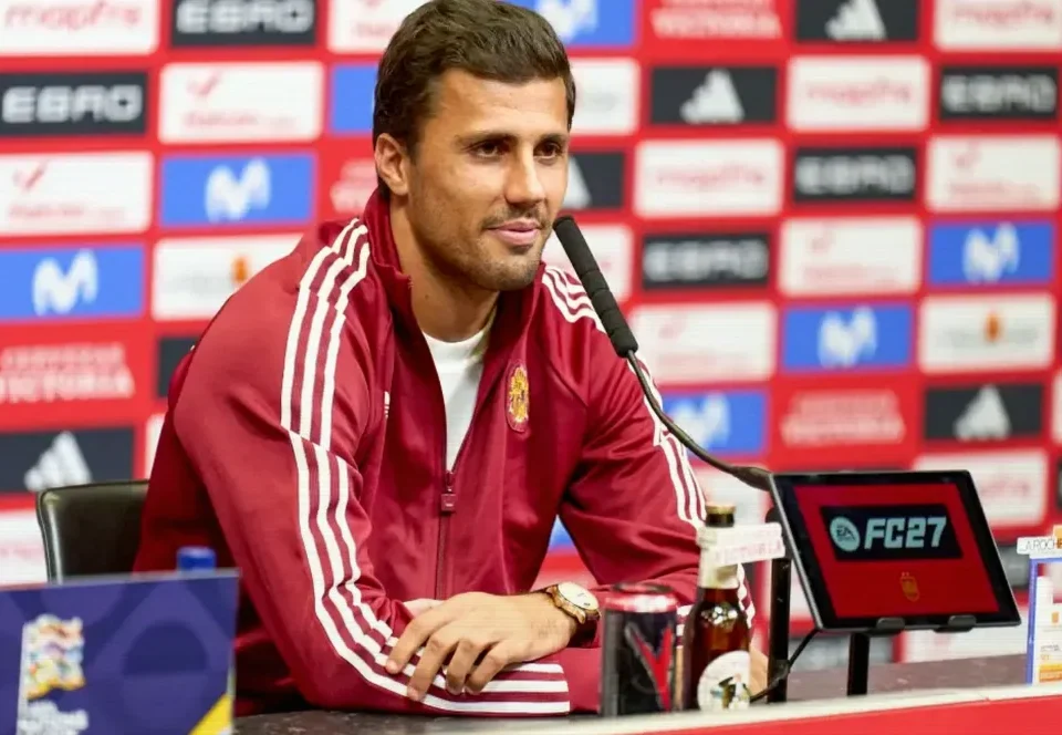 Roy Keane Tells Manchester City to Accept Punishment, Rejects Rodri