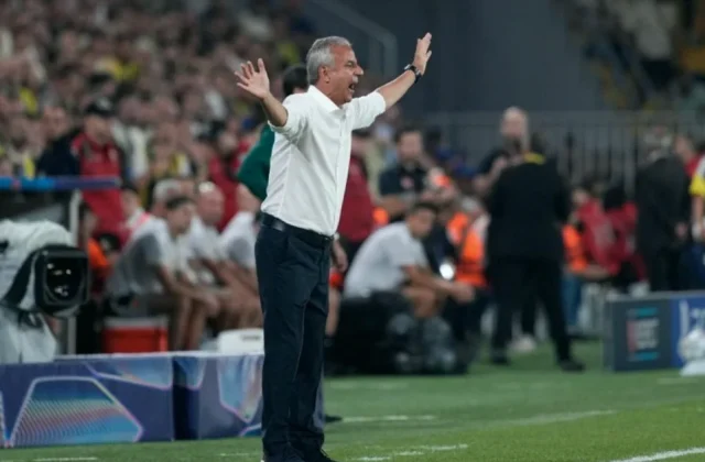 Fenerbahce Keep Ismail Kartal After Roma Draw Sparks Resignation Row