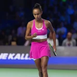 Leylah Fernandez beats Talia Gibson to win Singapore Tennis Open title
