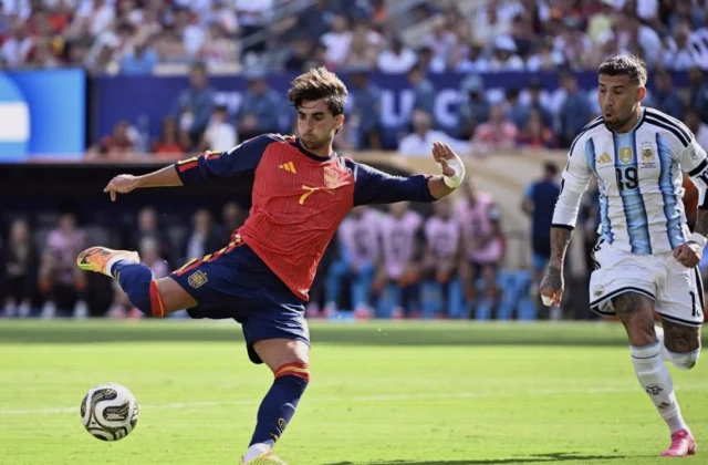 Ferran Torres and Fabian Ruiz Start for Spain Against England
