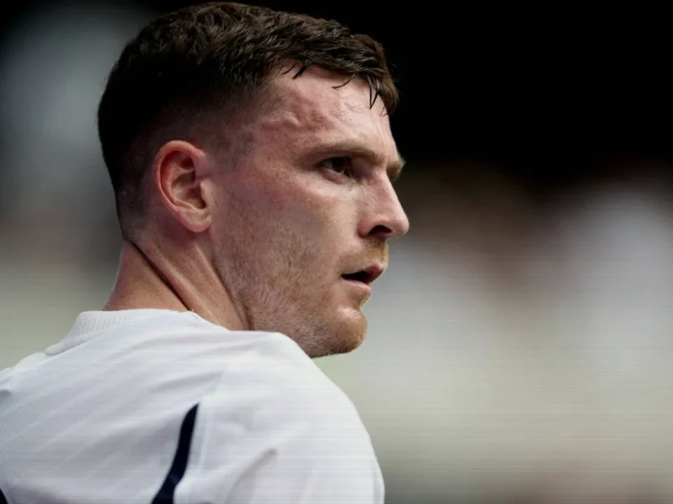 Andy Robertson Says Jota Grief Complicated Hugo Ekitike’s Liverpool Start