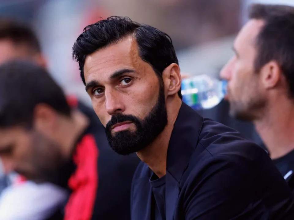Manchester United Seek Vital Premier League Win at Fulham