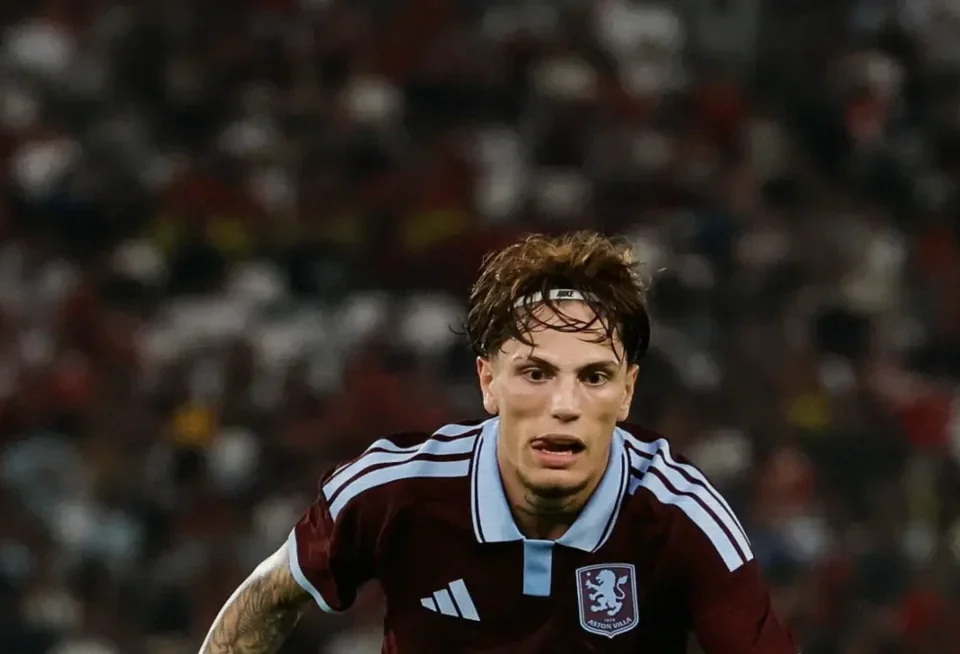 Garnacho Still Waiting for Aston Villa Breakthrough Under Emery