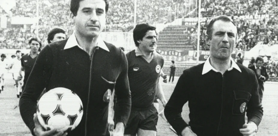 When Referee Lo Bello Sent Off Four Ball Boys in Genoa vs Taranto