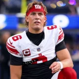 Jaxson Dart Questionable to Return After Knee Injury vs. Rams