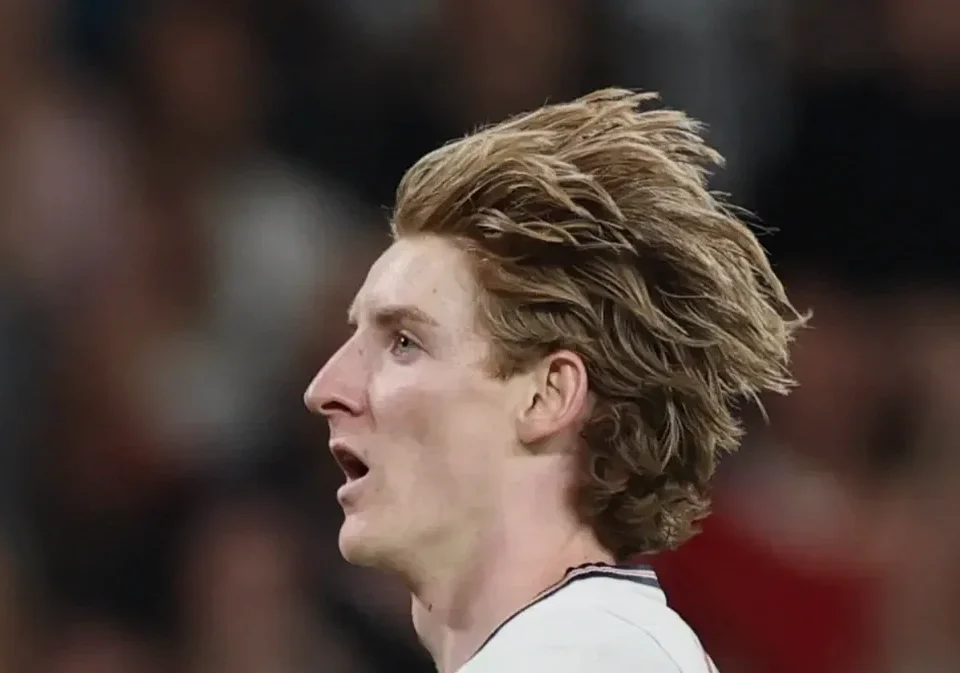 Anthony Gordon rues missed chance after England lose 3-2 to Spain
