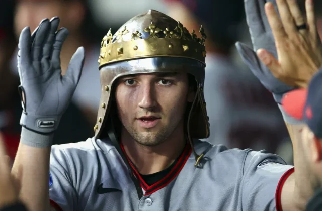 Guardians Seal Third Straight AL Central Title With Rout of Royals
