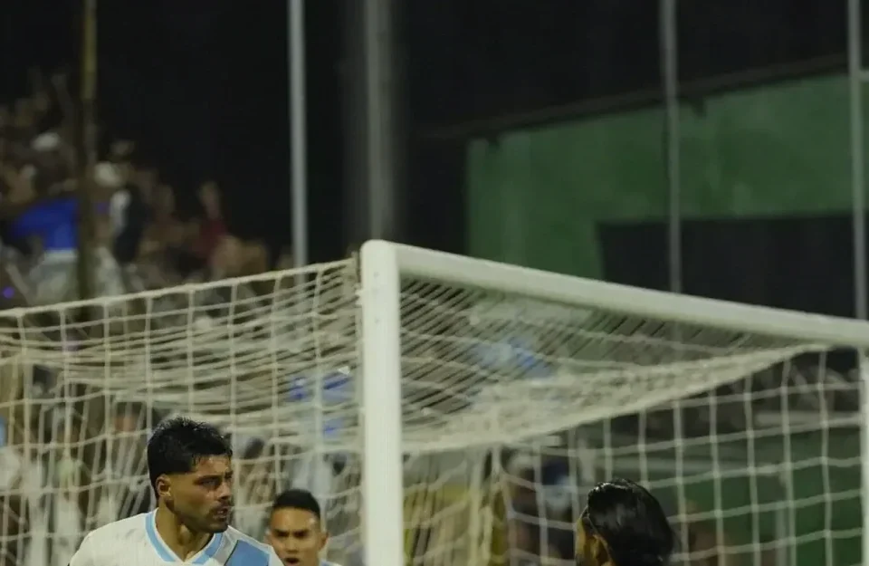 Fajardo Hat-Trick Powers Guatemala to 6-0 Rout of El Salvador