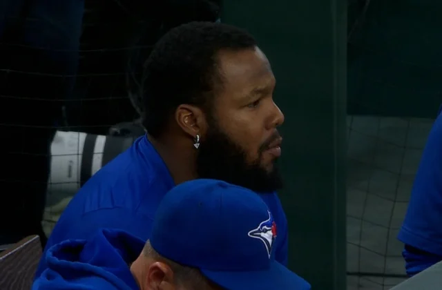 Vladimir Guerrero Jr. Leaves Blue Jays-Rangers Game With Back Stiffness