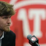 Henri Veesaar Suffers Torn ACL, Set to Miss Hawks Rookie Season