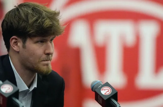 Henri Veesaar Suffers Torn ACL, Set to Miss Hawks Rookie Season