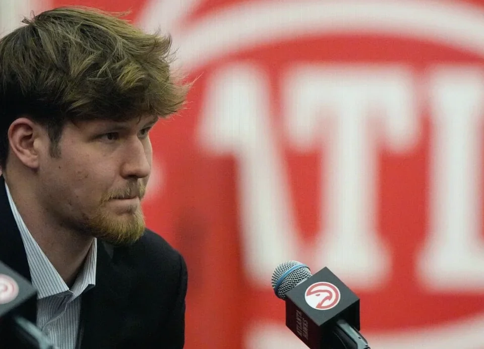 Henri Veesaar Suffers Torn ACL, Set to Miss Hawks Rookie Season