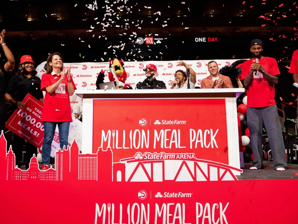 Atlanta Hawks and State Farm Pack Over 1 Million Meals for Local Families