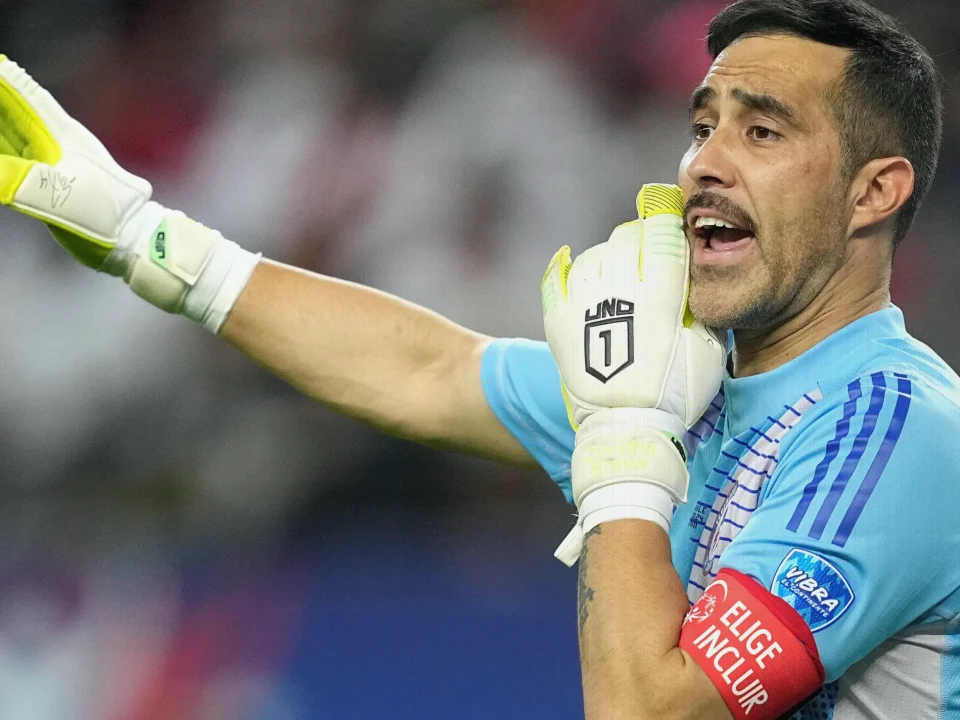 Claudio Bravo Criticises Nicolás Córdova After Chile’s US Defeat