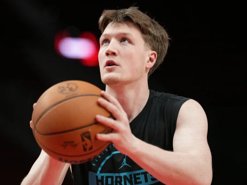 Kon Knueppel to Miss Hornets Preseason With Left Hamstring Injury