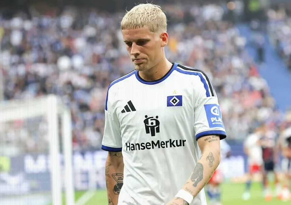 Hamburg Sweat Over Albert Grönbaek Thigh Injury After Denmark Duty