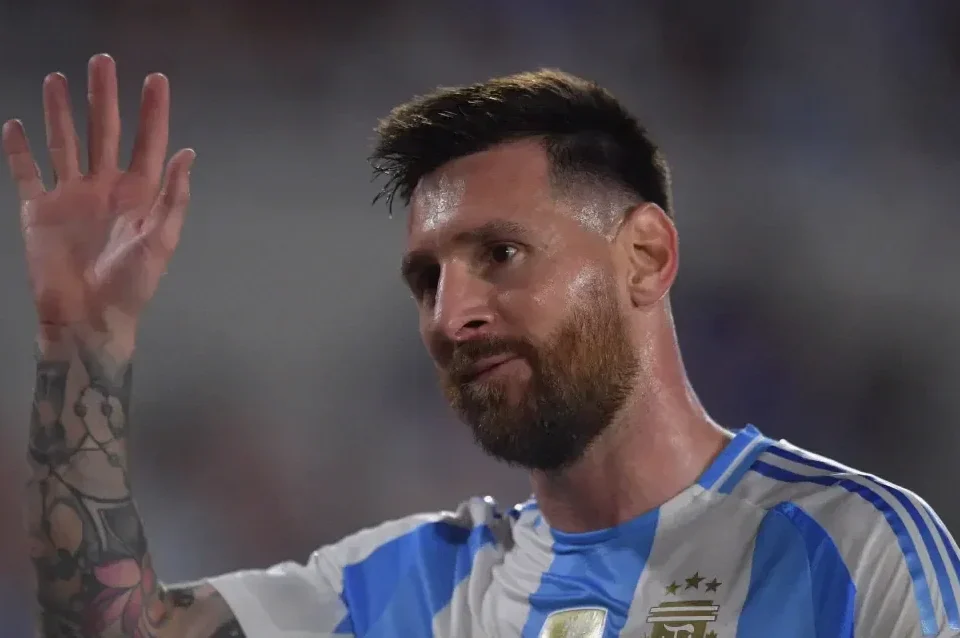 Scaloni Says He Would Have Loved to Coach Young Messi