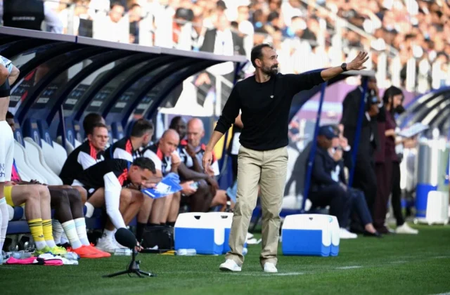 Hugo Oliveira Takes Blame After Strasbourg Fall to Paris FC