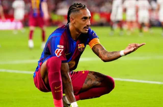Raphinha Hat-Trick Powers Barcelona Past Sevilla to Maintain Perfect Start