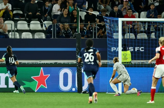 Arsenal Defensive Mix-Up Hands Paris FC Late Equaliser
