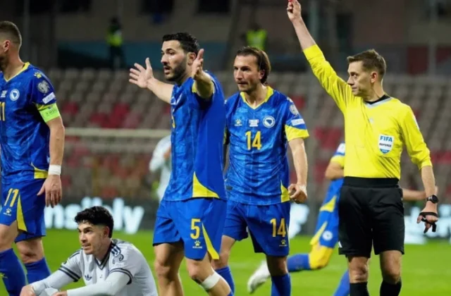 Bastoni Returns for Italy Against Turkey After Zenica Red Card