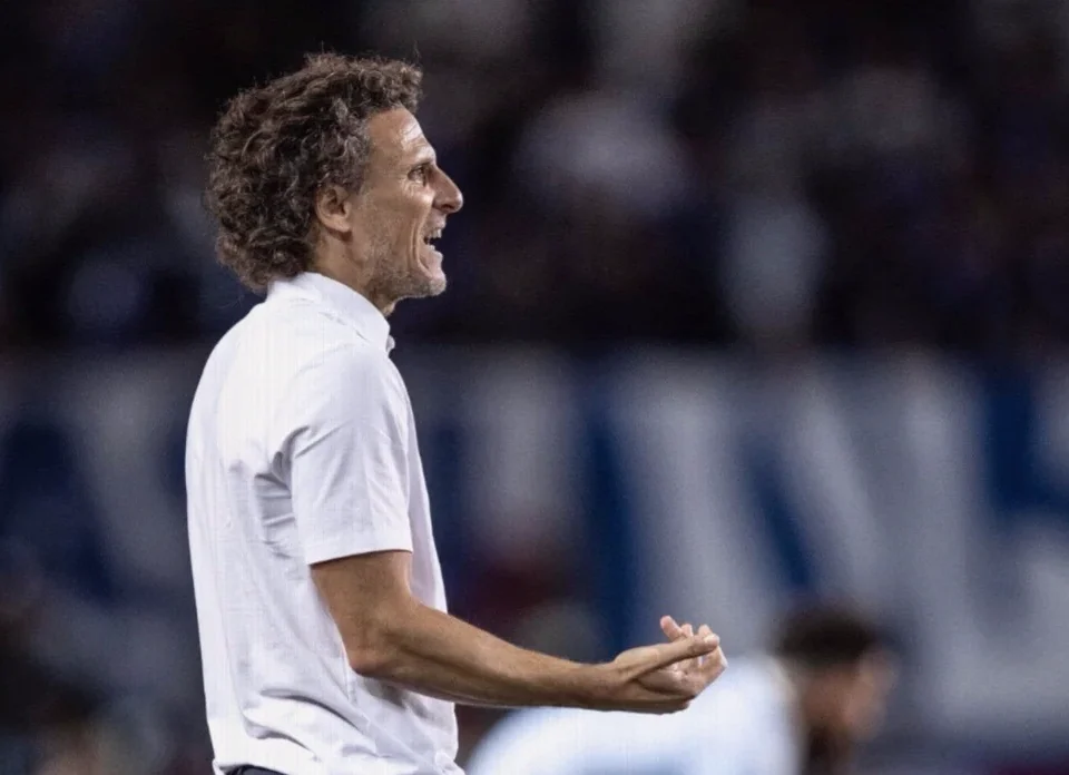 Japan Beat Forlan’s Uruguay 3-1 After Late Stoppage-Time Double