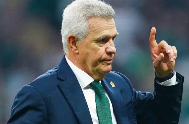 Javier Aguirre Emerges as Valencia’s Survival Specialist Candidate