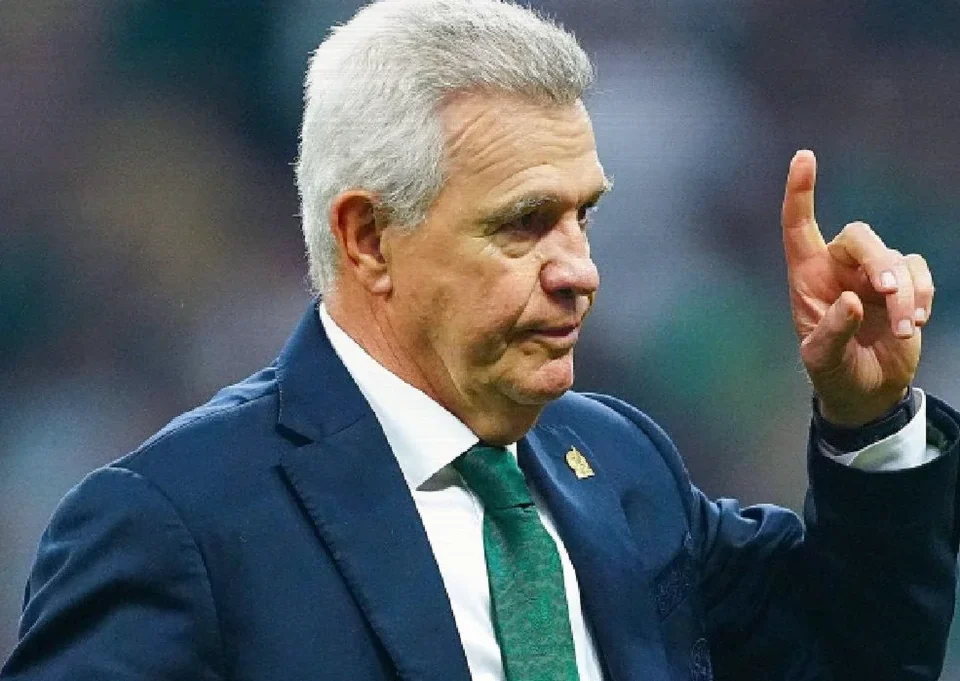 Javier Aguirre Emerges as Valencia’s Survival Specialist Candidate