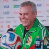 Javier Aguirre Emerges as Valencia’s Leading Managerial Candidate