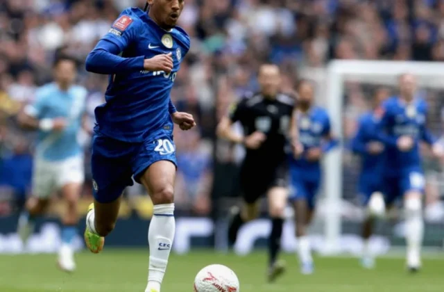 Chelsea’s João Pedro wins Premier League Player of the Month after Brazil snub