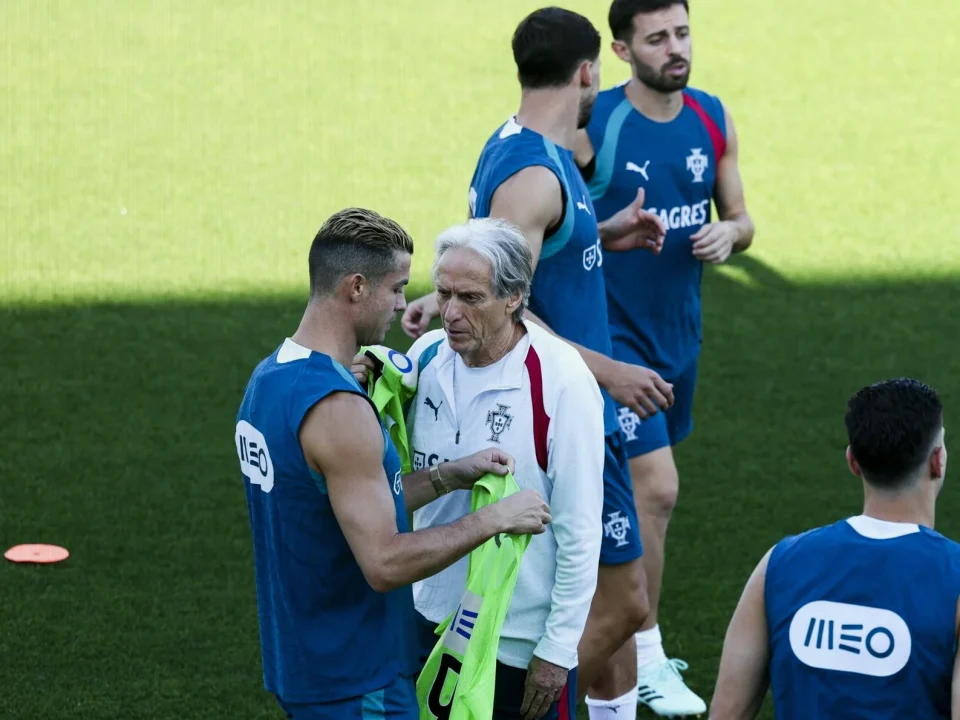 Jorge Jesus Denies Ronaldo Rift After Portugal Bench Decision