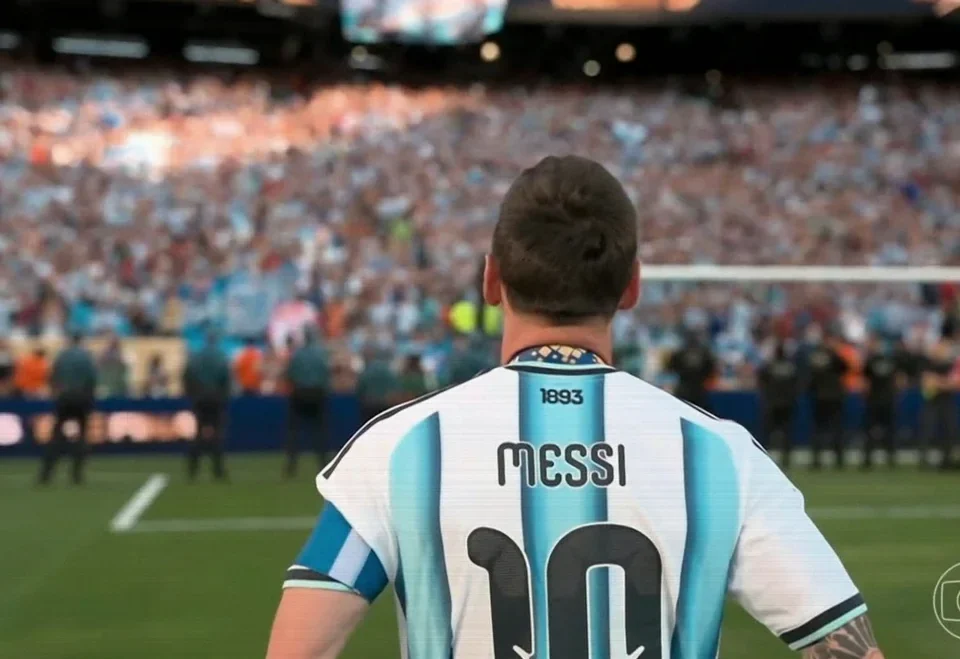 Lionel Messi Signs Deal to Buy Spanish Club Eldense