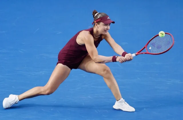 Iva Jovic Defends Guadalajara Title With Straight-Sets Win Over Peyton Stearns