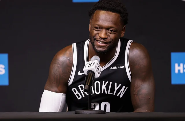Julius Randle Embraces Veteran Mentor Role With Young Brooklyn Nets