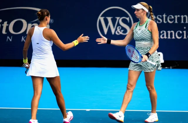 Kempen and Panova Upset Ostapenko-Hsieh to Make Cincinnati Doubles Final