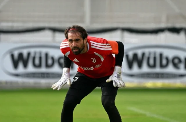 Juventus Weigh Pinsoglio and Perin as Vicario’s Backup After Grabara Injury