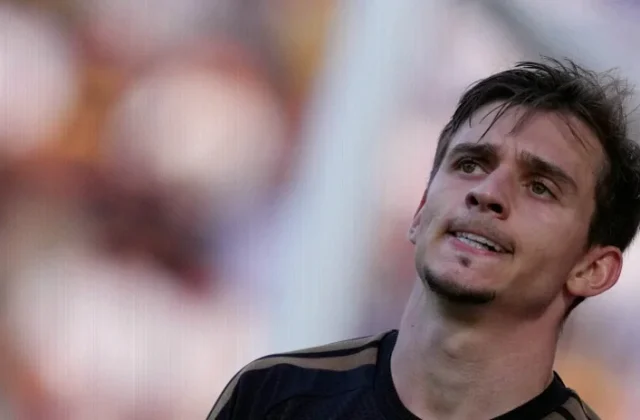 Juventus Bring Back Neto as Grabara Recovers from Ligament Surgery