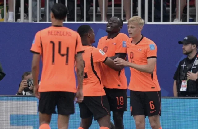 Juventus Scout Dutch Internationals Brobbey and Van Dijk in Amsterdam