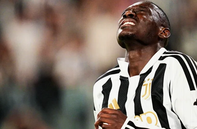 Juventus Striker Kolo Muani Undergoes Surgery for Broken Finger